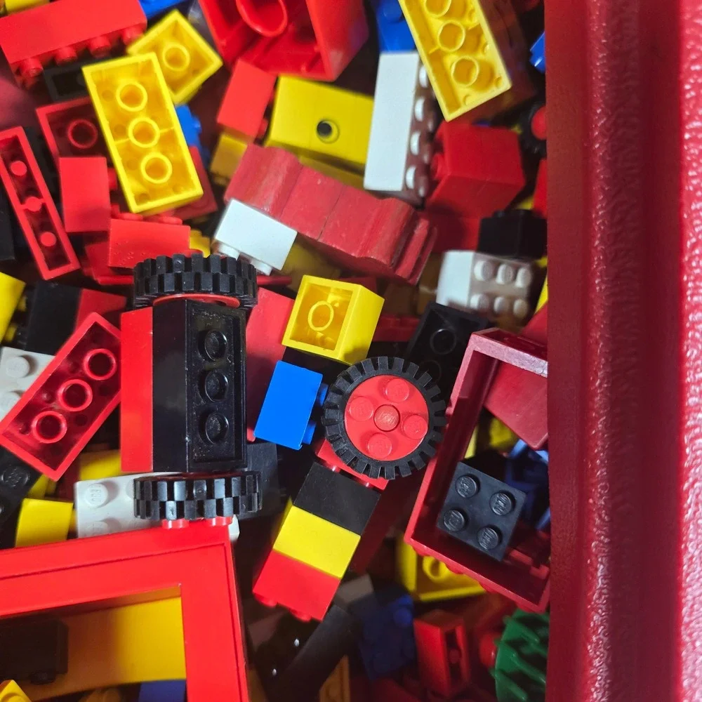 Vintage Red LEGO Carry Case Storage Box‎ with Assorted Building Blocks Bricks